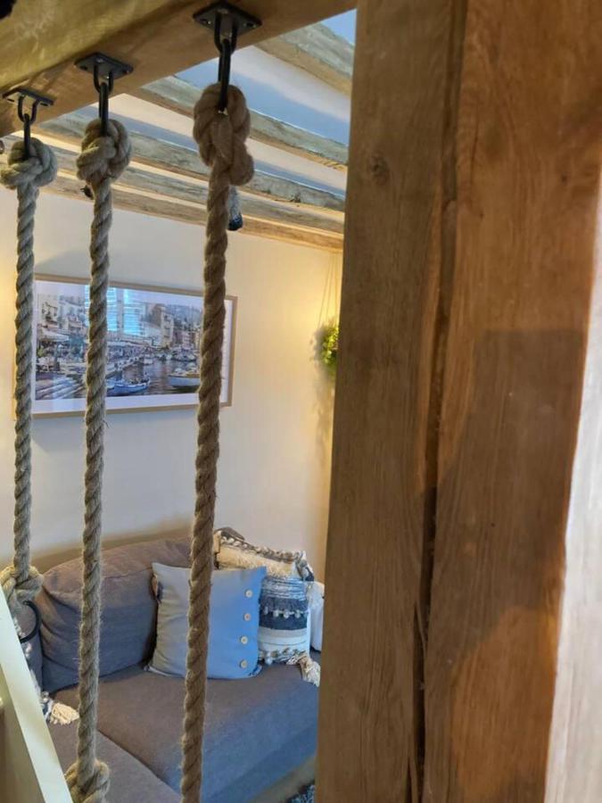 Stunning Quirky 2-Bed Cottage In New Brighton Wallasey Luaran gambar