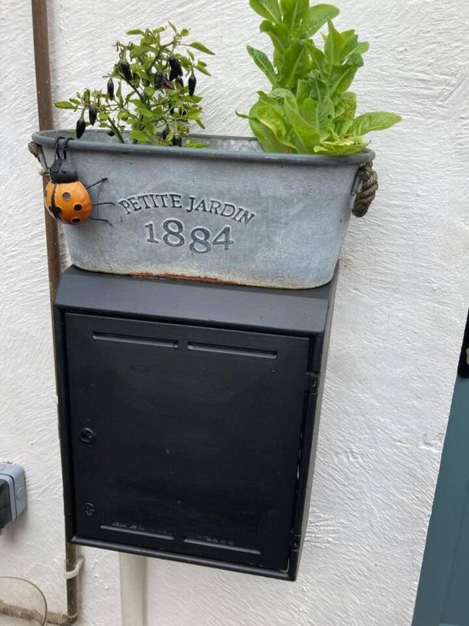 Stunning Quirky 2-Bed Cottage In New Brighton Wallasey Luaran gambar